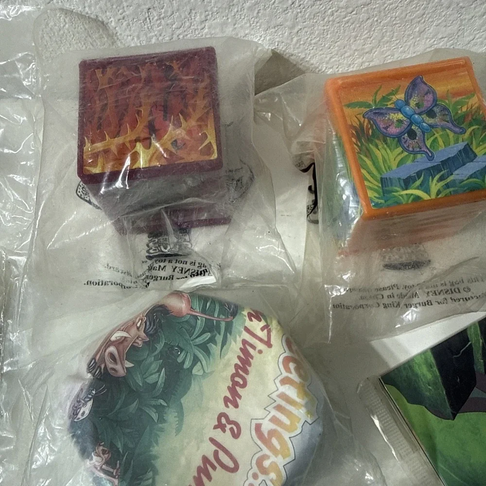 Disney The Lion King Burger King 1990s Figures Trading Cards Box Puppets LOT 9pc - Picture 8 of 10